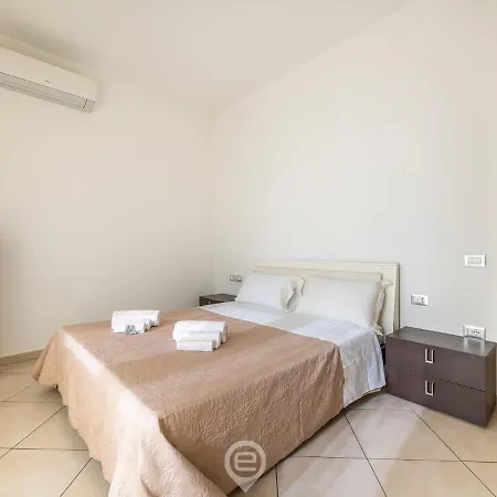 Anna'S Apartment - Great Location Iglesias